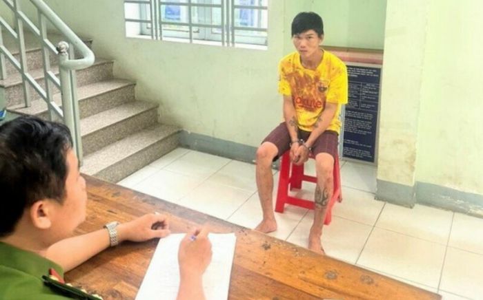 Có hành động đáng xấu hổ với vợ bạn, người đàn ông bị đâm tử vong