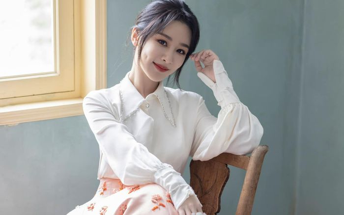 Không được đề cử Bạch Ngọc Lan, fan Dương Tử muốn 'đòi công bằng' cho thần tượng?