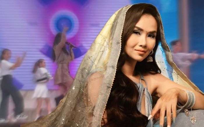 Không diện đồ Ấn Độ khi hát 'Về với em', Võ Hạ Trâm có khiến khán giả hụt hẫng?