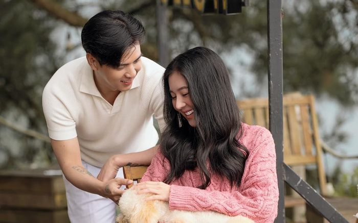 Đu trend 'ngày ấy bây giờ' Hồ Quang Hiếu tá hoả vì năm mình 18 tuổi vợ mới chào đời