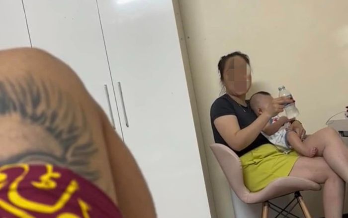 Phát hiện chồng đi chơi nhưng lại tháo nhẫn cưới, vợ mách với mẹ chồng và cái kết