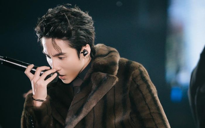 Thể hiện Making My Way tận 3 lần, Sơn Tùng bị dân mạng phản ứng: 'Hát thế ai chơi lại'