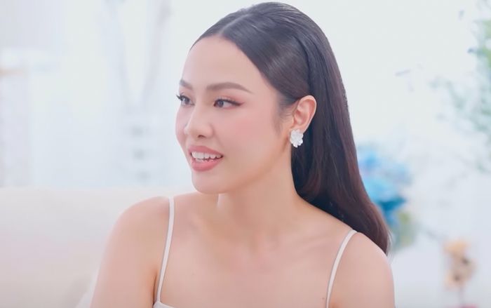 Á hậu Thuỷ Tiên: 'Tôi có giai đoạn như gặp cú sốc đầu đời khi mới làm nghệ thuật'