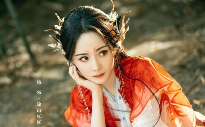 Phim mới sắp sửa lên sóng, Dương Mịch bất ngờ nhận 'tin dữ'