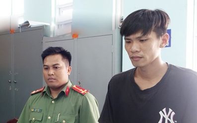 Phanh phui bí mật giấu trong phòng trọ của gã thanh niên, ngỡ ngàng với những thứ được tìm thấy