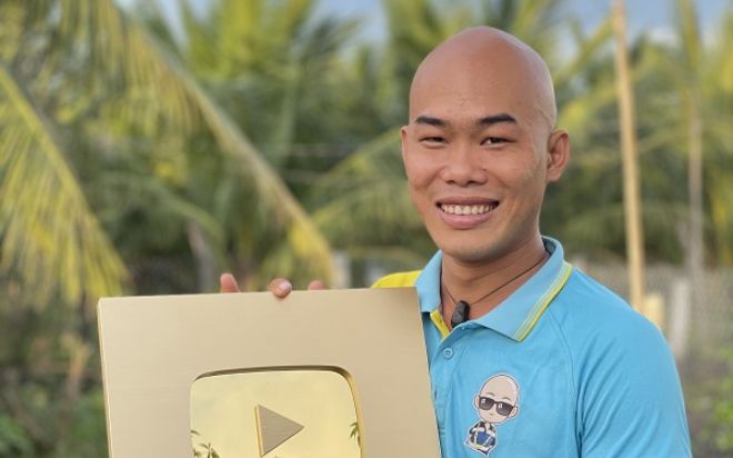 Phan Đình Huy: 'kênh Cú đấm thép TV sẽ là nơi kết nối, những tấm lòng nhân ái với những mảnh đời bất hạnh'