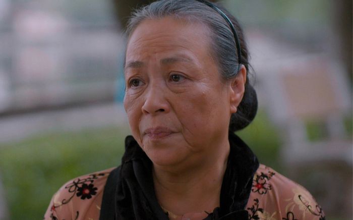 Cuộc Đời Vẫn Đẹp Sao tập 37: Lộ diện người sắp hãm hại bà Tình, hóa ra có quen biết với Bát