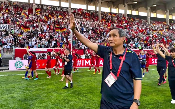 HLV Mai Đức Chung: Thật tiếc khi chỉ ghi 1 bàn vào lưới tuyển nữ Đức