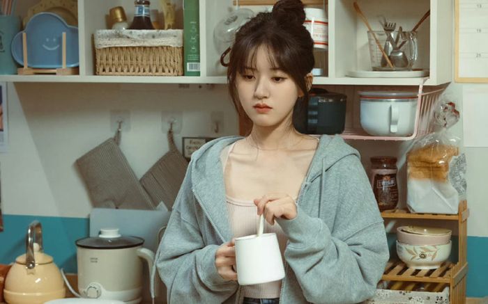 Mặc thành tích khủng, phim mới của Triệu Lộ Tư bị yêu cầu cấm sóng