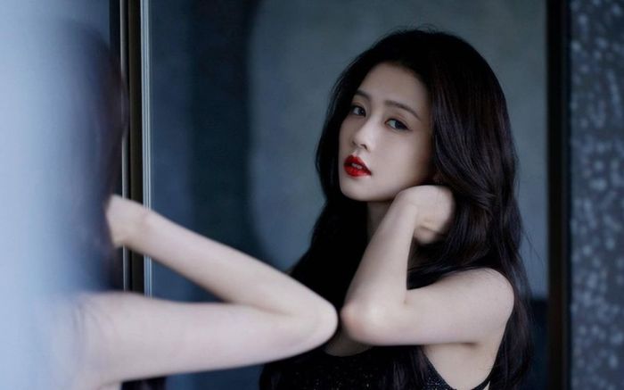 Bị chê nhan sắc kém xinh, Bạch Lộc có biện pháp mạnh với anti-fan khiến ai cũng câm nín