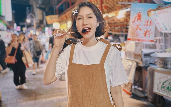 Bị nói dùng chiêu trò hẹn hò để PR, Hương Giang đáp trả ra sao?