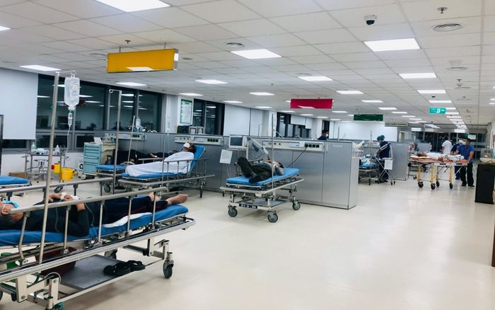 Người đàn ông nhập viện khẩn vì thứ thường dùng trong nhà bếp phát nổ
