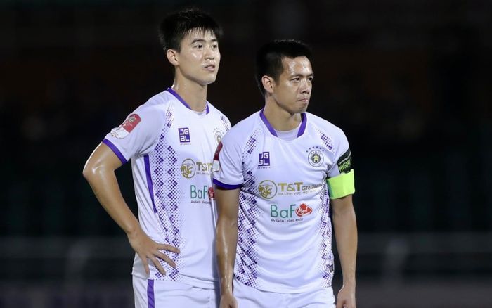 'Văn Quyết là cầu thủ tốt nhất của Việt Nam'