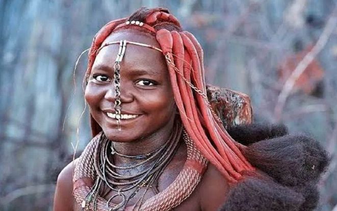 Kỳ lạ nơi phụ nữ chỉ tắm duy nhất 1 lần trong đời, đàn ông cưới ít nhất 5 vợ