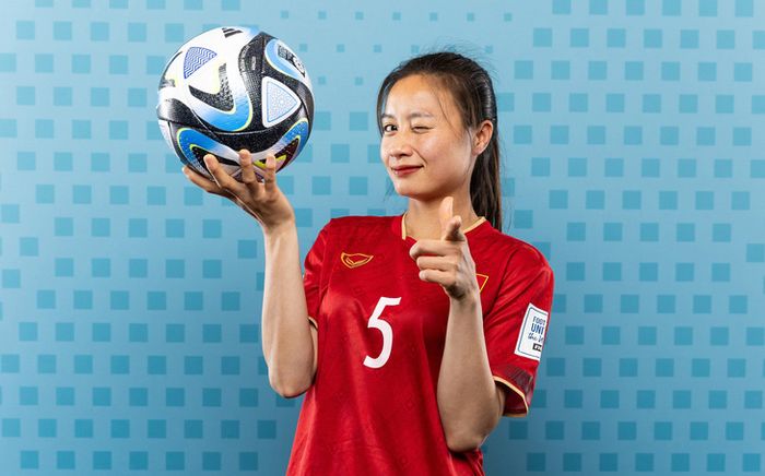 Tuyển nữ Việt Nam đẹp rạng ngời trước ngày tranh tài ở World Cup