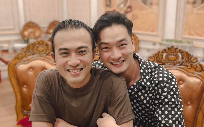 Gia Đình Mình Vui Bất Thình Lình lộ 'twist': Hóa ra Thành và Khải là anh em của nhau