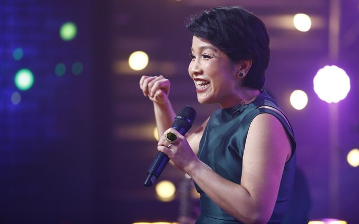 Diva Mỹ Linh mang ca khúc hơn 20 năm đi diễn, dân mạng phản ứng ra sao?