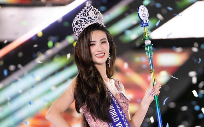 Huỳnh Trần Ý Nhi đăng quang Miss World Vietnam 2023, khán giả nói gì?