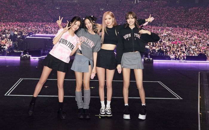 Concert BLACKPINK tại Hà Nội bị yêu cầu hủy bỏ trước giờ G