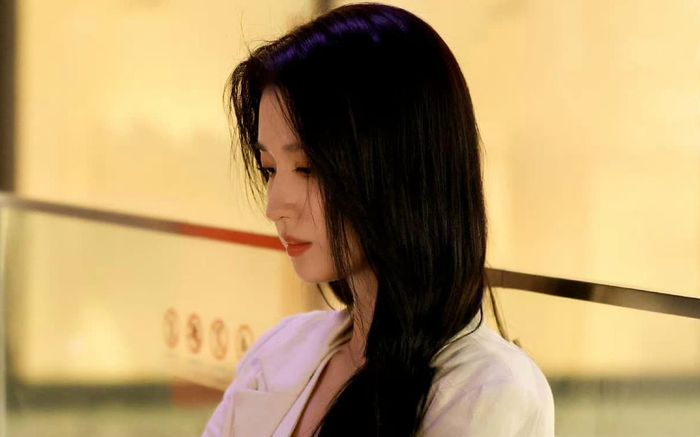 Thảm như tiểu Lưu Diệc Phi, yêu nhầm người nên mất cả sự nghiệp còn bị trầm cảm