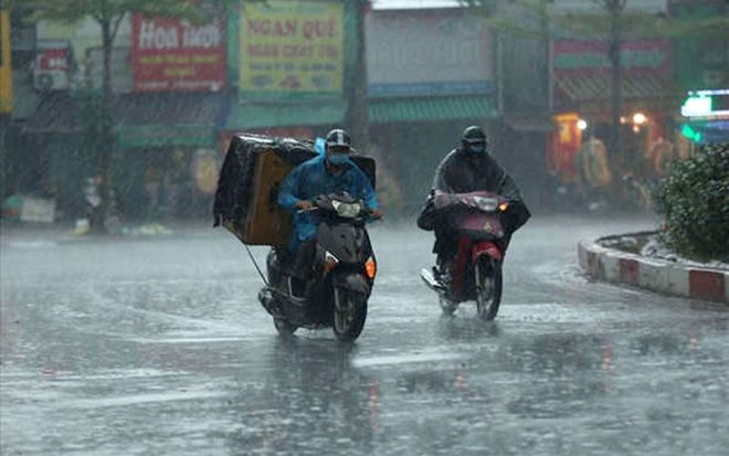 Mưa dông kéo dài ở Bắc Bộ đến khi nào?