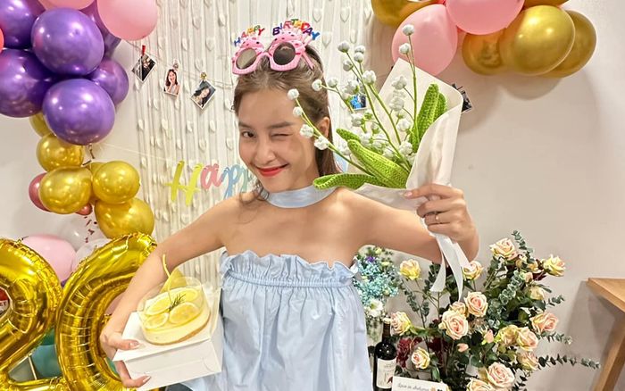 Khả Ngân ẩn ý về 'niềm vui lớn' trong ngày sinh nhật lần thứ 26