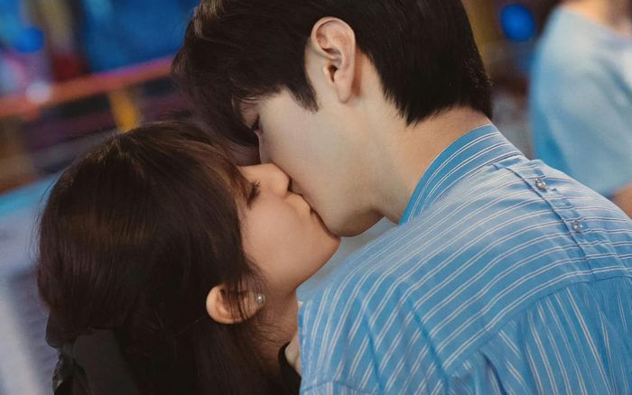 Triệu Lộ Tư khó diễn cảnh thân mật với Trần Triết Viễn vì lý do bất ngờ