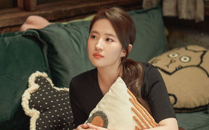 Sau 6 năm yêu đương, Lưu Diệc Phi và bạn trai bỗng bất hòa khó có thể tái hợp