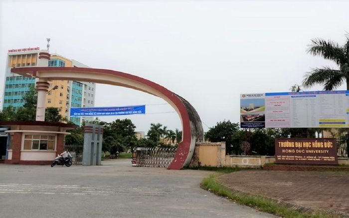 2 trường Đại học đột ngột dừng xét tuyển ngành sư phạm, lý do là gì?