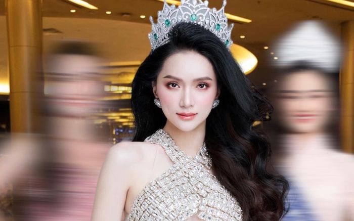 Hương Giang nêu quan điểm tước vương miện: 'Ai cũng xứng đáng có cơ hội làm lại'