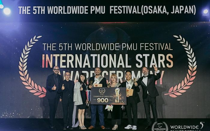 Master Phước Lai Quán quân Nano HairStroke tại Lễ Hội PMU Toàn Cầu lần thứ 5 tại Nhật Bản