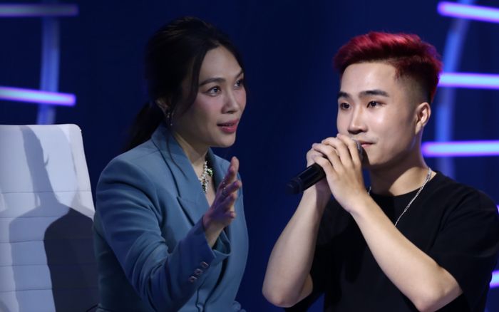 Thí sinh Vietnam Idol khiến Mỹ Tâm 'khó chịu' vì cách xưng hô: Chuyện gì đây?