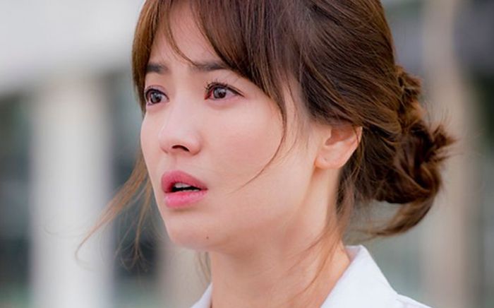Song Hye Kyo là nạn nhân của một lời nguyền tai hại?