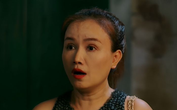 Làng Trong Phố tập 11: Đòi thưởng nóng cho Hiếu, Lệ bị Hoài cho ăn 'trái đắng'