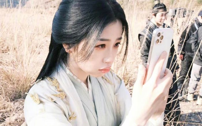 Vân Chi Vũ gặp sự cố nghiêm trọng, Ngu Thư Hân nằm không cũng tai bay vạ gió