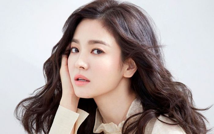 Song Hye Kyo tiết lộ khó khăn khi tái hợp với 'tình cũ' đình đám một thời