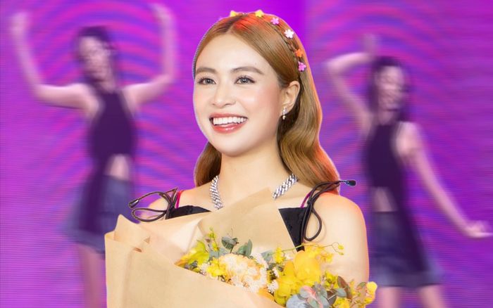 Hoàng Thùy Linh 'nổi tiếng' sau khi Jennie nhảy See Tình tại concert ở Hà Nội