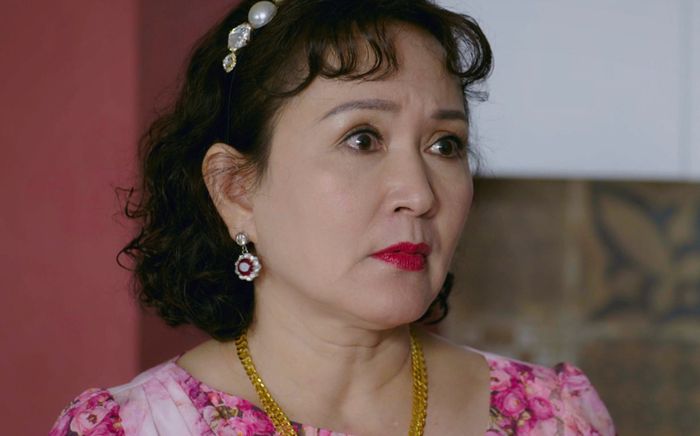 NSND Minh Hòa tiết lộ mối quan hệ của dàn cast phim Món Quà Của Cha