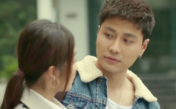 Gia Đình Mình Vui Bất Thình Lình bất ngờ bị Làng Trong Phố vượt mặt