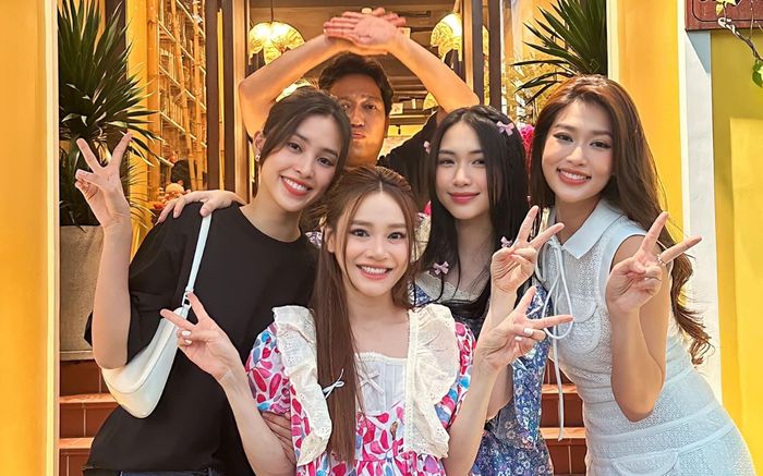 Nhã Phương đọ sắc cùng Tiểu Vy và Thiên Ân, visual mẹ bầu chiếm spotlight!