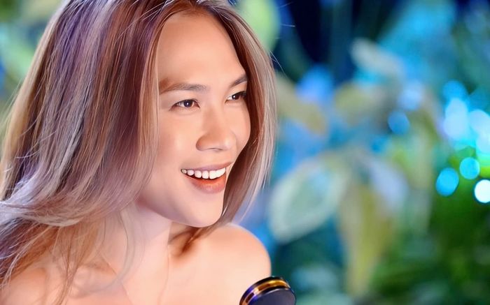 Một ca khúc theo chân Mỹ Tâm qua 3 thời kỳ: Thời gian bỏ quên chị rồi sao!