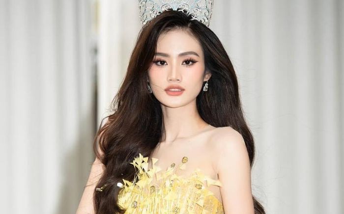 Sở VH làm việc với BTC Miss World VN về đề nghị tước danh hiệu Hoa hậu Ý Nhi