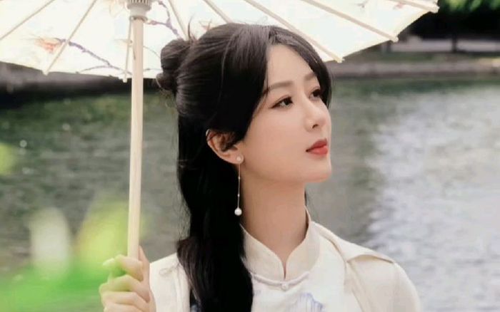 Người yêu Dương Tử được ưu ái, nhăm nhe cướp ngôi của Đặng Vi