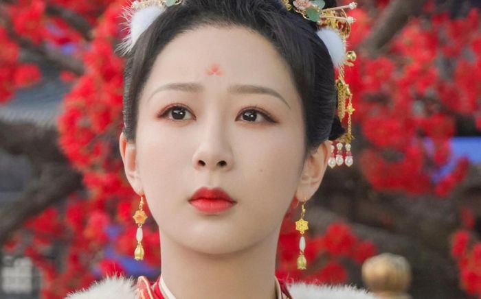 Dương Tử bị Quảng Điện 'sờ gáy', Trường Tương Tư phải làm điều này để lách luật