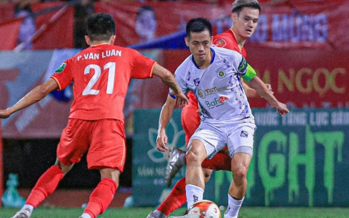 Hà Nội FC không hài lòng với trọng tài Thái Lan