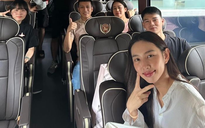 Vừa về nước, Thùy Tiên - Quang Linh cùng nhau làm một việc đặc biệt ý nghĩa