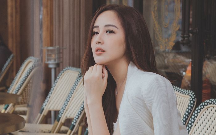 Đón tuổi 35, Mai Phương Thúy tự nhận là 'tấm chiếu mới tuổi trung niên'