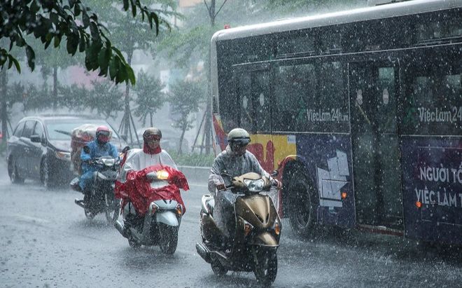 Miền Bắc mưa lớn xối xả, kéo dài liên tiếp 3 ngày tới