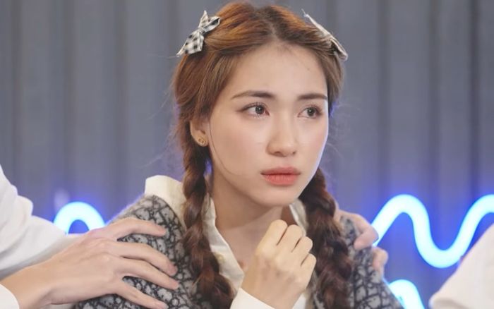 Hòa Minzy liên tiếp thông báo gặp vấn đề sức khỏe khiến fan lo lắng