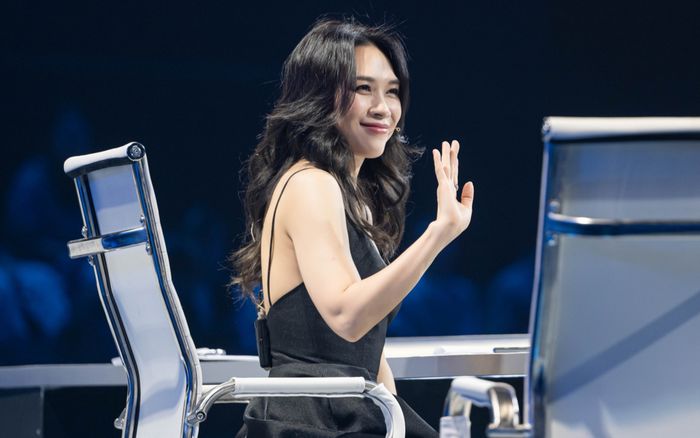 Đàm Vĩnh Hưng bị bạn thân 'bóc' chuyện u mê Mỹ Tâm 'không lối thoát'